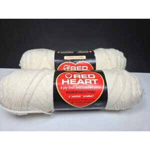 Red Heart Off White Yarn Acrylic Lot of 2 Skeins 3.5 oz. Banded Rated 4